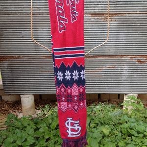 St Louis Cardinals muffler or knit scarf